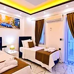 2 Bedroom With Private Pool Apartmán Kalkan