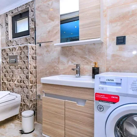 2 Bedroom With Private Pool Apartament